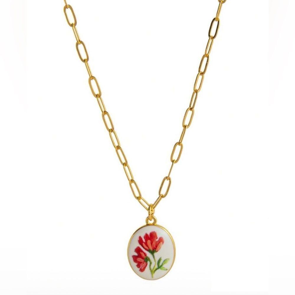 Gold Floral Pendant Necklace Q157
